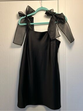 Things Between Black Bow-Shoulder Mini Dress